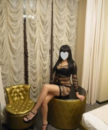 У меня длинные ножки, соблазнительная фигура и непревзойденный талант доставлять мужчине незабываемое удовольствие. Я подарю тебе не только ласку и страсть, но и искреннюю заботу. Мои услуги включают классический секс, оральный секс, эротический массаж и многое другое. 🌟 Мое фото подтверждают мою красоту и сексуальность. Я обеспечу тебя морем наслаждения и оставлю только самые приятные воспоминания. Готов разделить моменты интима в Москве? Тогда жду твоего звонка! 👠💕 13610, 24 года