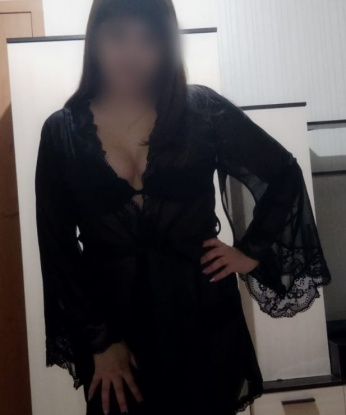 Волшебные руки и незабываемый опыт доставят тебе истинное блаженство. Я знаю, как погрузить тебя в мир удовольствия и расслабления. Подарю тебе незабываемые моменты страсти и нежности. Возможности, которые я предлагаю, не имеют границ. Зайди на мой профиль и узри истинное искушение. Живу в Москве и готова воплотить в реальность все твои фантазии. Отзывы о моей работе говорят сами за себя - мои клиенты остаются в полнейшем восторге! Не упусти шанс испытать настоящее наслаждение рядом со мной. 💋💫💥 5957, 28 лет